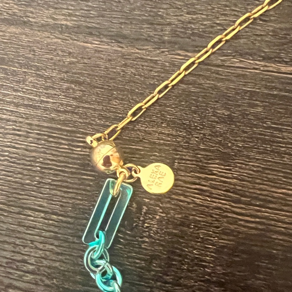 Metallic Key West Blue Necklace Set - Picture 7 of 10